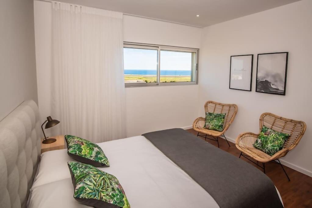 Cozy Sea View Apartment Near City & Airport Πόντα Ντελγκάντα Εξωτερικό φωτογραφία
